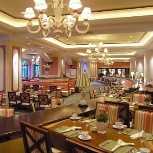hotel dining