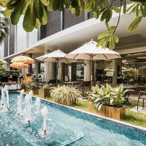 PARKROYAL-Suites-Bangkok