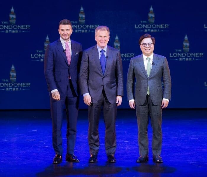 Robert Goldstein, President and Chief Operating Officer of Las Vegas Sands (centre), Dr. Wilfred Wong, President of Sands China Ltd. (right) and David Beckham, sporting icon and Sands Resorts Macao global ambassador (left).