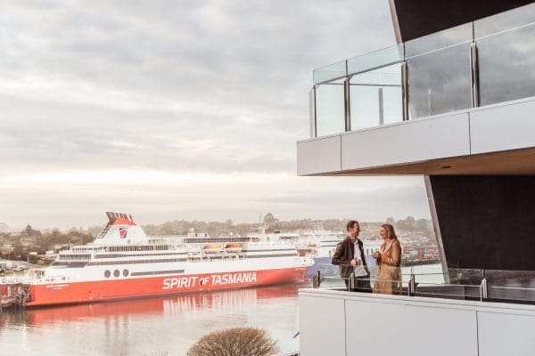 Novotel Devonport balcony