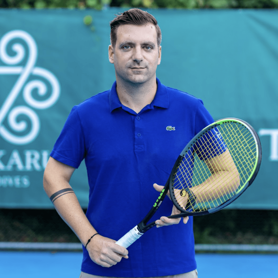 Vakkaru Maldives Miha Plesnik as new resident tennis coach