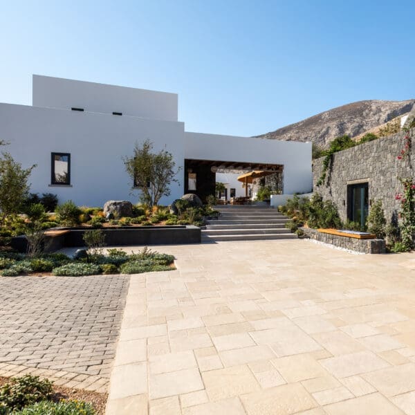 Sandblu Resort