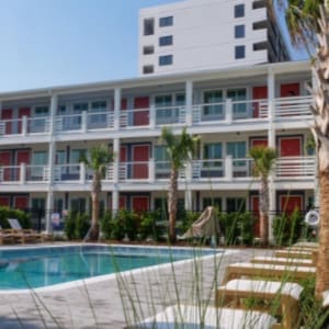 Oceaneer Hotel