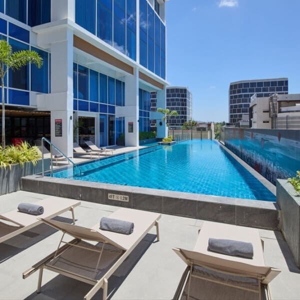Radisson RED